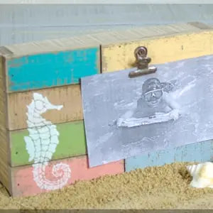 Seahorse Pallet Photo Holder