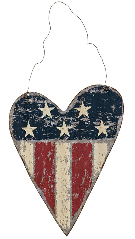 Americana Wavy Metal Heart Hanger