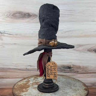 Prim Snowman Hat on Spindle