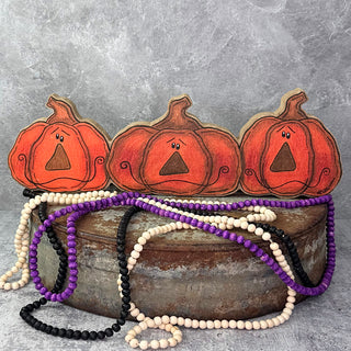 Large Jack-O-Lantern in a Row Doodle Sitter