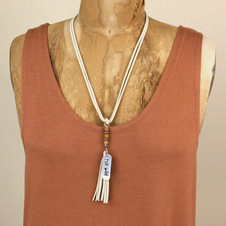 SS2075 Sands Run Wild Carcharm/Necklace
