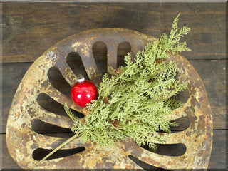 Soft Light Evergreen Large Pick w/ Small Pinecones